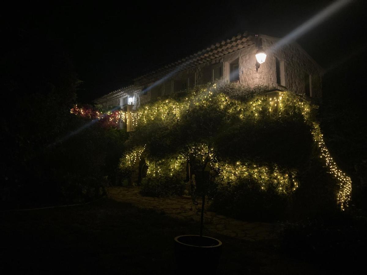 Appartement De Charme Au Calme Parking Gratuit La Colle-sur-Loup Eksteriør billede