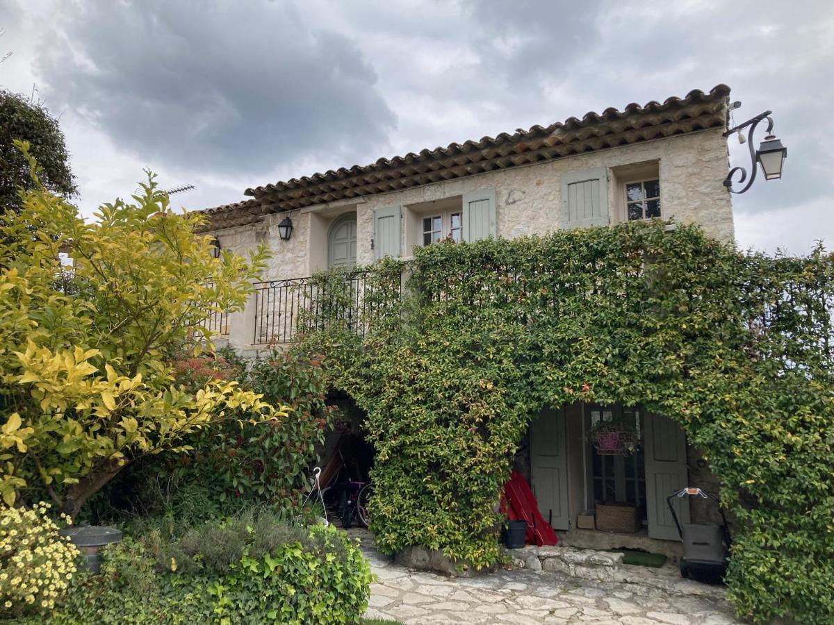 Appartement De Charme Au Calme Parking Gratuit La Colle-sur-Loup Eksteriør billede